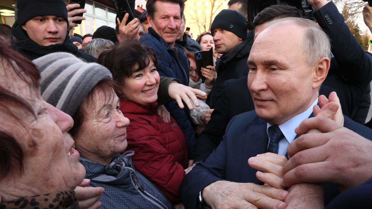 "Handel żywnością i produktami rolnymi nie może nadal wypełniać kieszeni brutalnego rosyjskiego reżimu" - głosi projekt uchwały