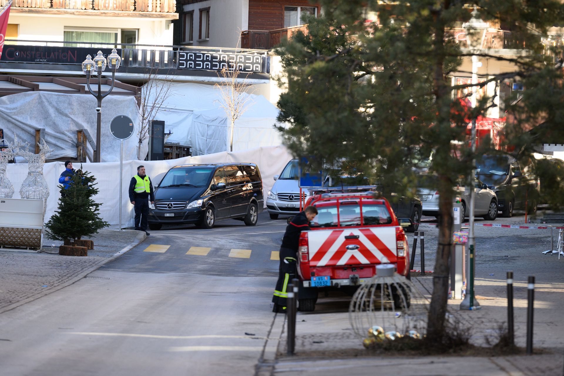 wiadomości,aktualności,WP Wiadomości Tragiczny pożar w Szwajcarii. Media o pułapce i remoncie sprzed lat
