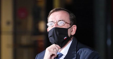 Strajk Kobiet. "Policjant działał w odruchu samoobrony". Szef MSWiA tłumaczy incydent z posłanką Nowacką