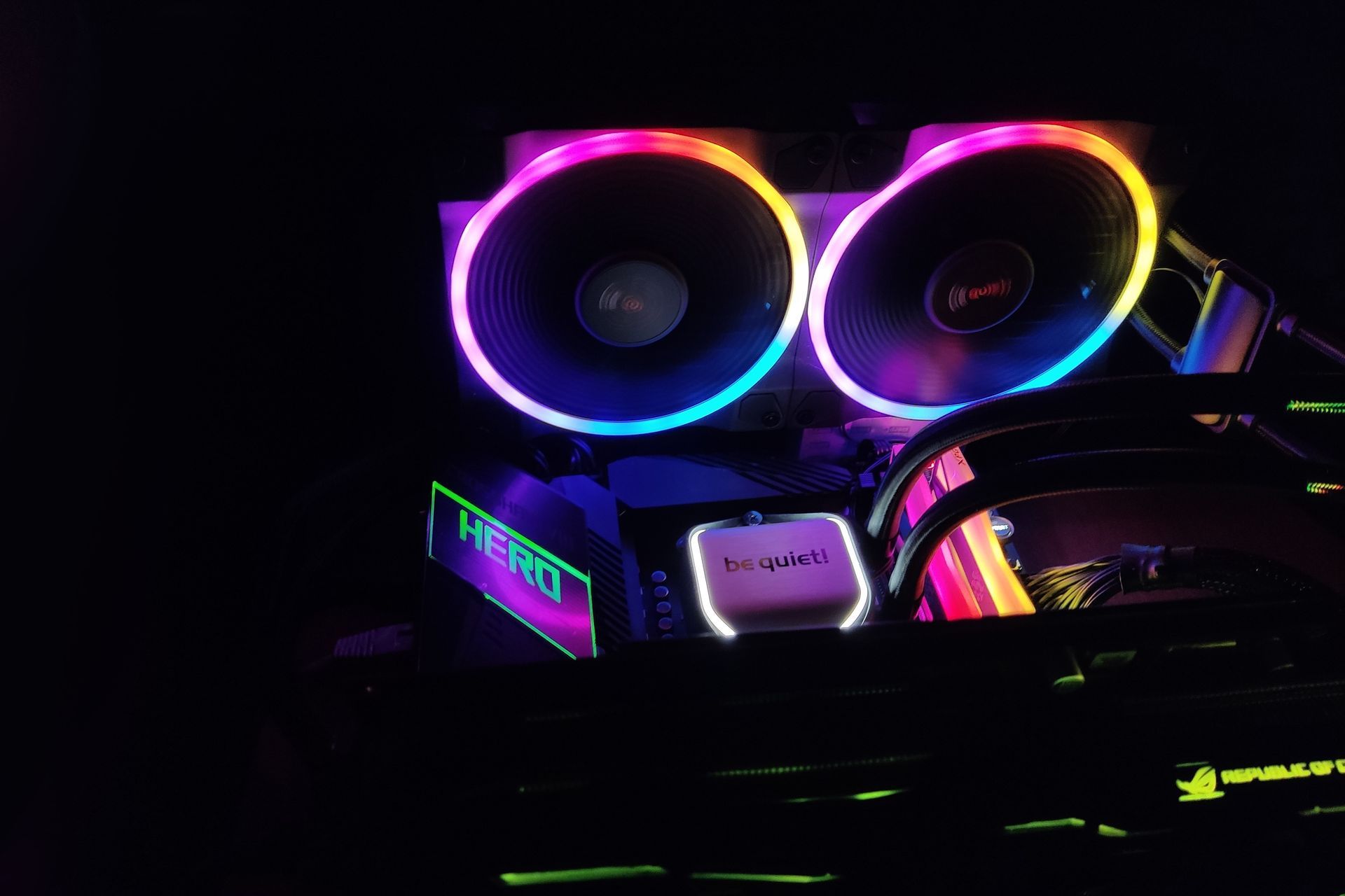 be quiet! Pure Loop 280 z wentylatorami Light Wings