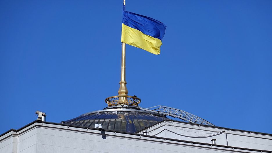 Z Ukrainy do Rosji przeszły tysiące mieszkańców Donbasu. Nz. ukraiński parlament