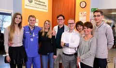 „Młodzi lekarze 2” stracili 440 tys. widzów. 3,94 mln zł z reklam