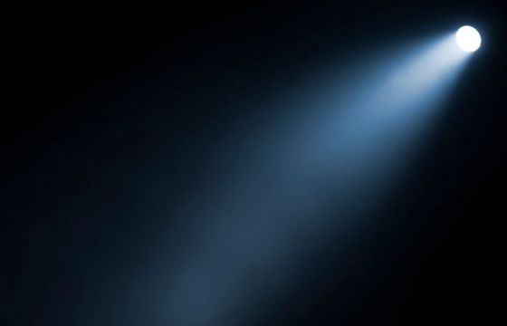 Zbyt dużo światła nocą szkodzi zdrowiu ludzi