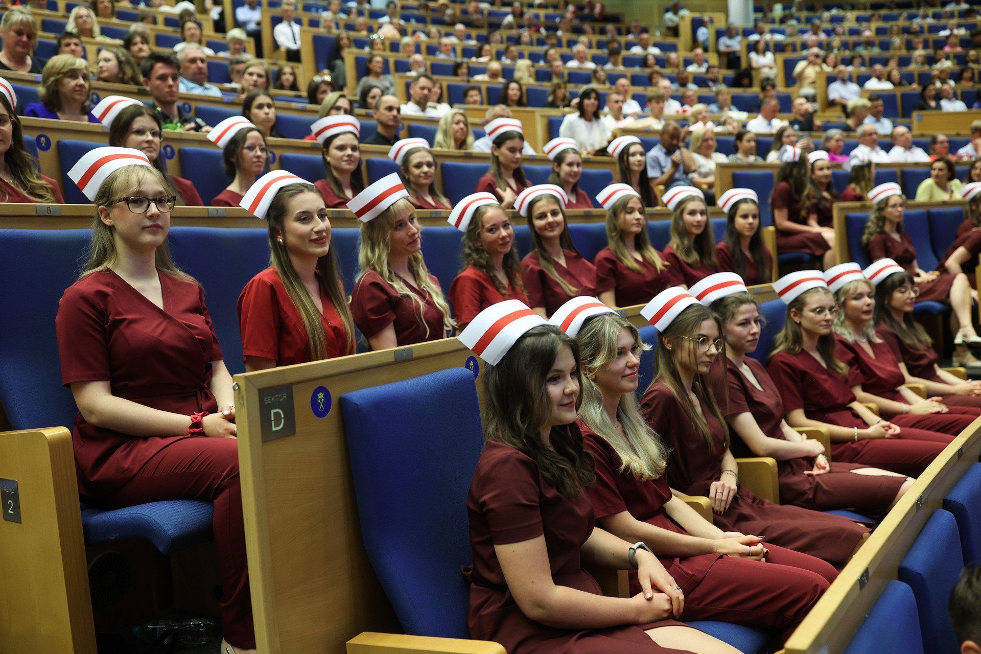Uroczystość czepkowania odbyła się w Auditorium Maximum UJ