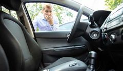 AUTO ASSISTANCE w LINK4: Zatrzaśnięte kluczyki w aucie? Pomożemy!