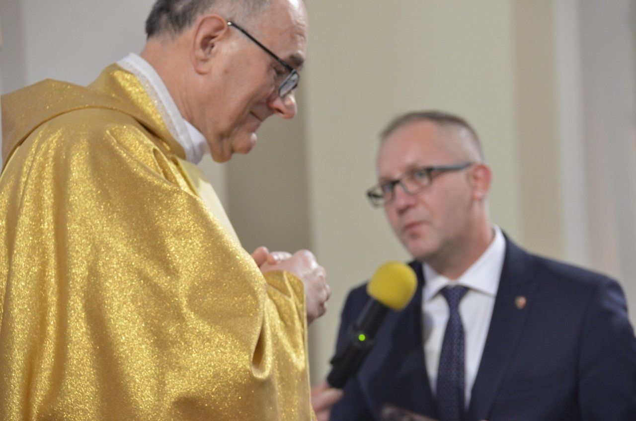 Zmarł ks. Jan Majchrzak, wieloletni proboszcz parafii pw. św. Mikołaja w Lesznie
