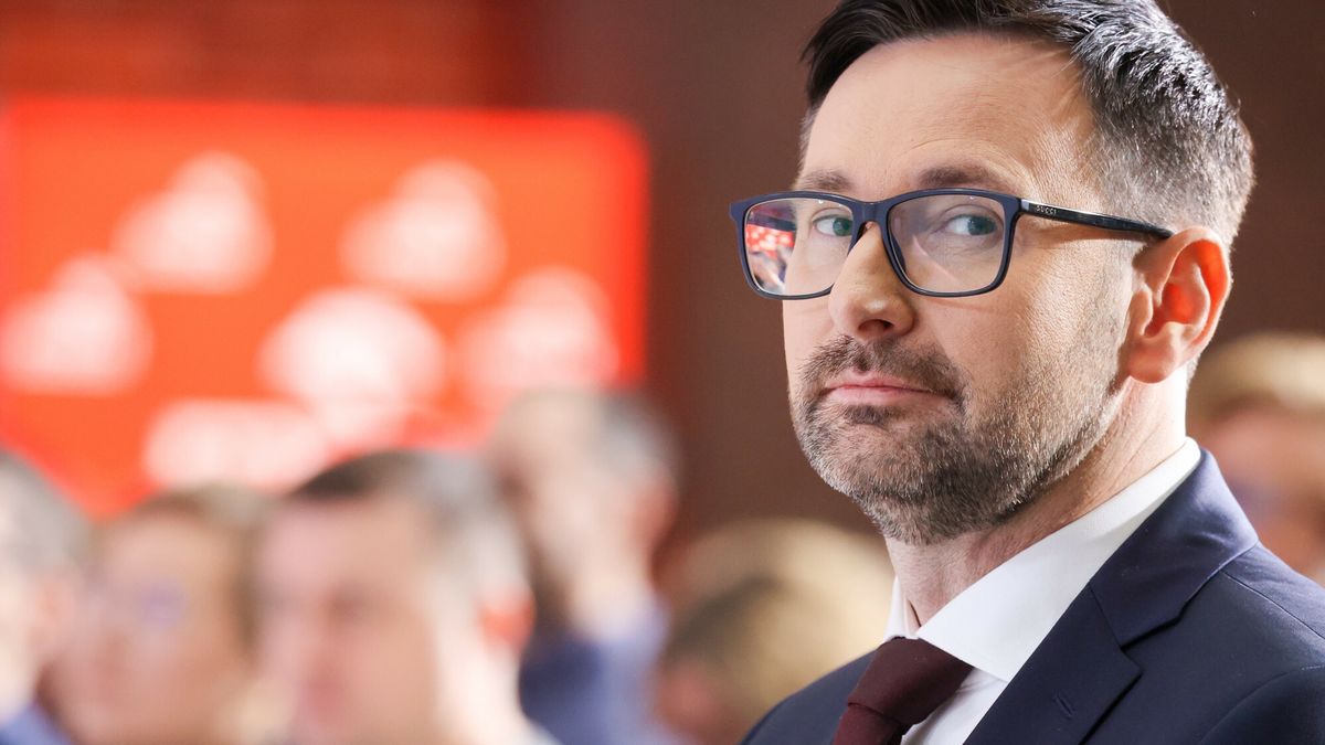 Konferencja prasowa Daniela Obajtka nt. nowej inwestycji Orlenu
Fot. Piotr Mol?cki/East News, Warszawa, 20.11.2023. Konferencja prasowa Orlenu dotyczac? nowej inwestycji zagranicznej koncernu - PGNiG Upstream Norway z Grupy Orlen przejal spolke wydobywcz? KUFPEC Norway.
N/z: prezes PKN Orlen Daniel Obajtek.
Piotr Molecki