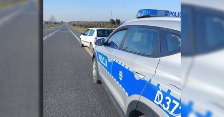 25-latek bez prawa jazdy zatrzymany po pościgu