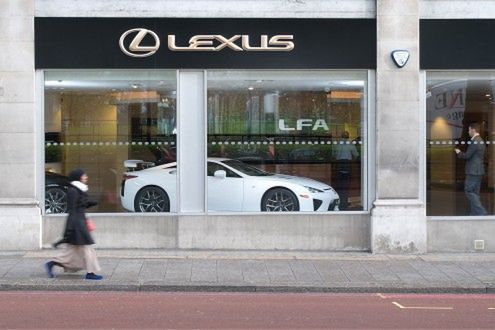 Autoryzowany salon sprzedaży Lexusa LFA