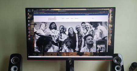 Monitory AOC 24G2U i Q27G2U. Gdyby miały dziecko, to byłoby idealne