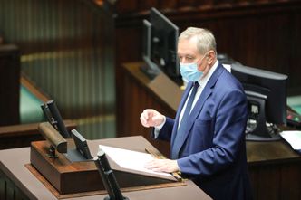 Ustawa okołobudżetowa na rok 2021 tylko z poparciem klubu PiS. Trafi do komisji sejmowej