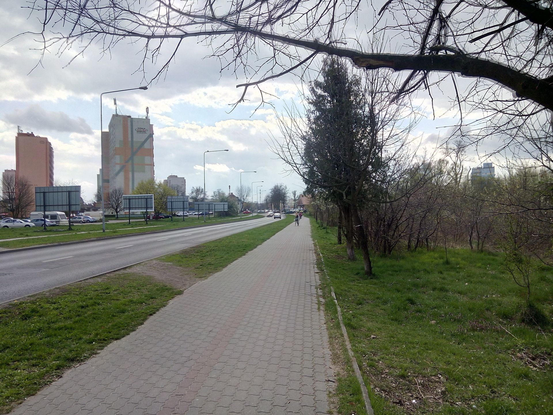 Prestigio MultiPhone PAP7600 DUO - dual SIM-owy olbrzym za mniej niż 1000 zł - test 47