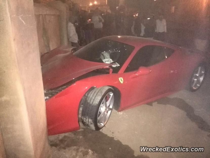 Ferrari rozbite po bójce 2