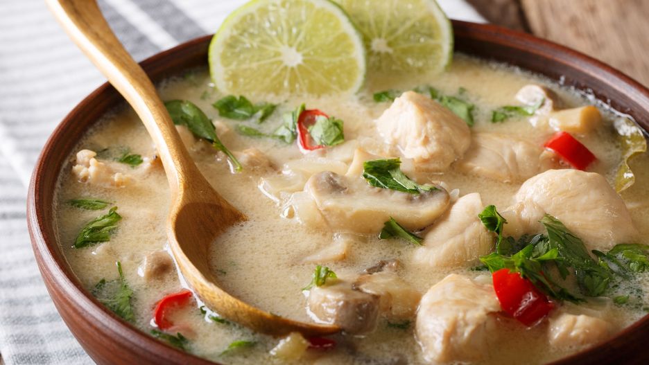 Zupa tom kha gai to tradycyjna tajska potrawa