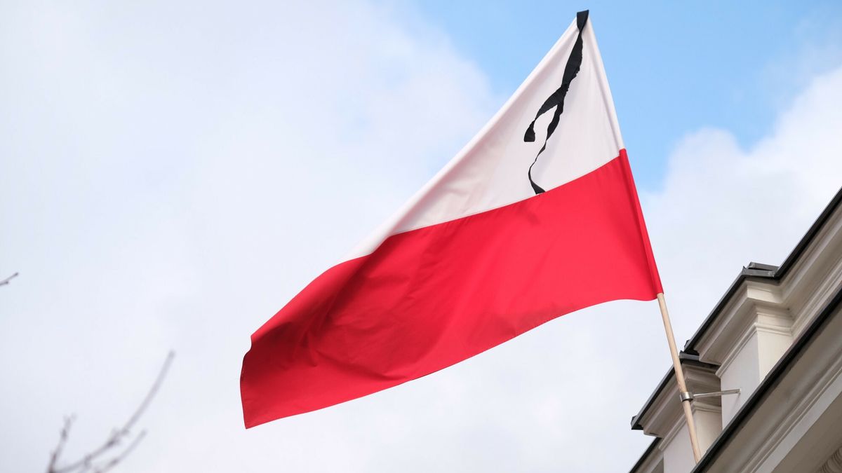 Andrzej Duda ogłosił żałobę narodową 