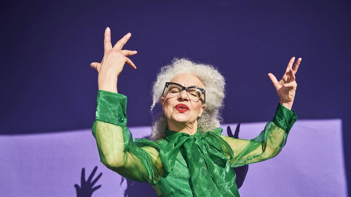 Colourful studio portrait of a senior woman
Flashpop
lgbtq