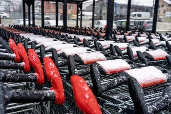 Strajk w niedzielę handlową. Sieć handlowa zwraca się do klientów