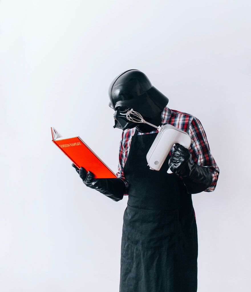 Nudne życie Darth Vadera - zobacz jak wygląda codzienność władcy Imperium 11