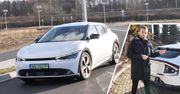 Test wideo: KIA EV6 - KIA, która skręca karki