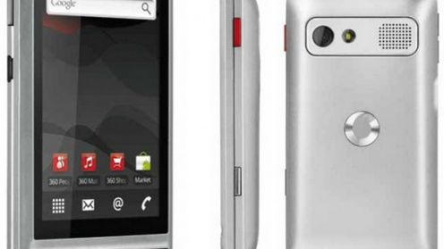 Android Vodafone 945 i budżetowy 553 - nowe komórki Vodafone 1