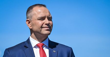 Wykluczenie komunikacyjne. Karol Nawrocki zawetował ustawę