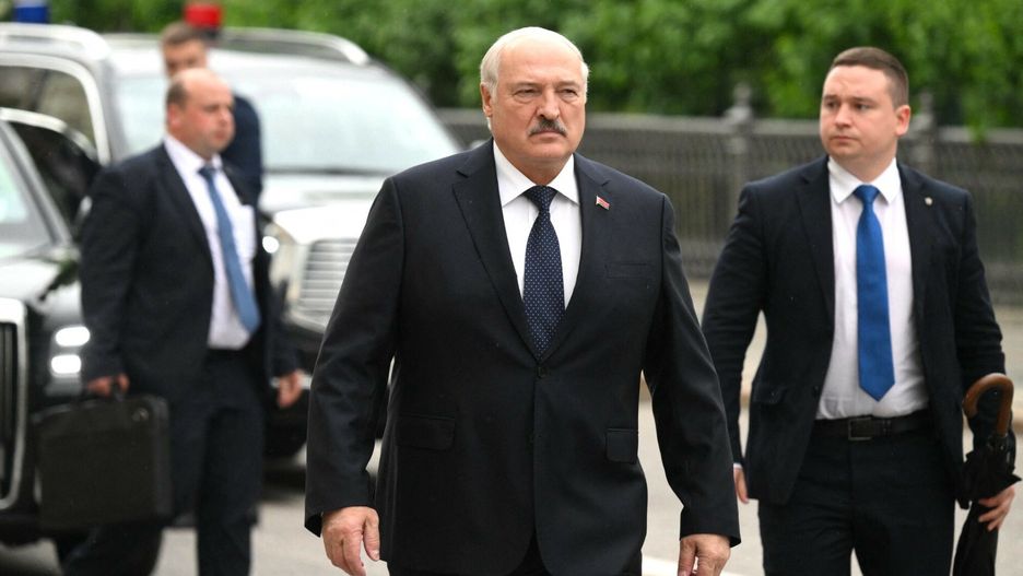 Alaksandr Łukaszenka ogłosił we wtorek, że rosyjska taktyczna broń nuklearna już dotarła do Białorusi