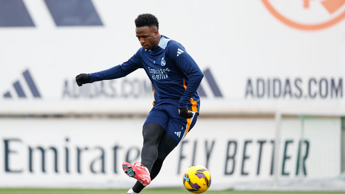 MADRID, SPAIN - JANUARY 24: Vinicius Junior of Real Madrid in action during a training session at Valdebebas training ground on January 24, 2025 in Madrid, Spain. (Photo by Antonio Villalba/Real Madrid via Getty Images)