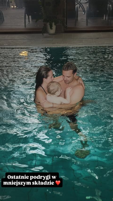 Dominika Serowska i Marcin Hakiel z synem 