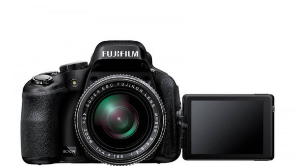 Fuji FinePix HS50EXR i potężny 42-krotny zoom optyczny 1