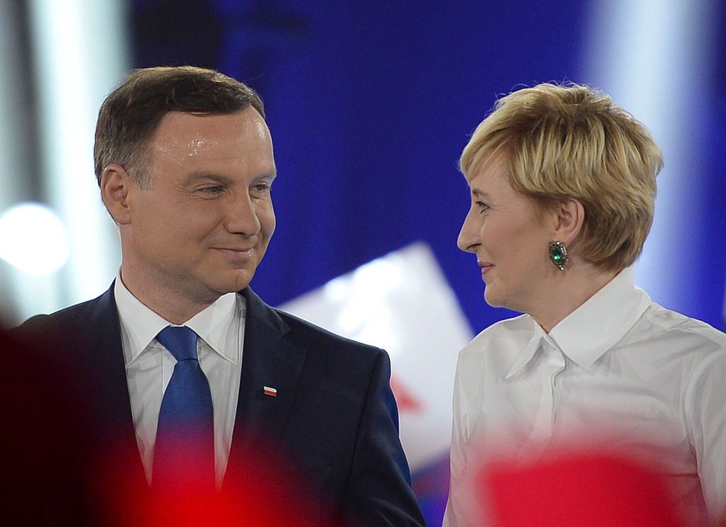 Życzenia na Dzień Babci i Dziadka od pary prezydenckiej. Duda nawiązał do koronawirusa