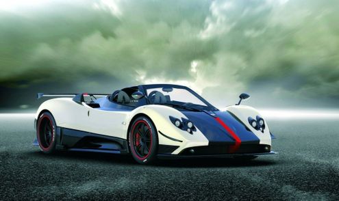 Będzie mniejsza Zonda z silnikiem V8