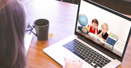 Komputer stacjonarny czy laptop do nauki?