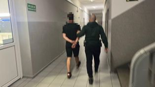 Pijany mężczyzna zabrał dziecko z domu byłej partnerki. Podczas zatrzymania miał narkotyki