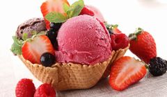 Czy lody tuczą? Nie muszą, trzeba tylko zwrócić uwagę na ich skład