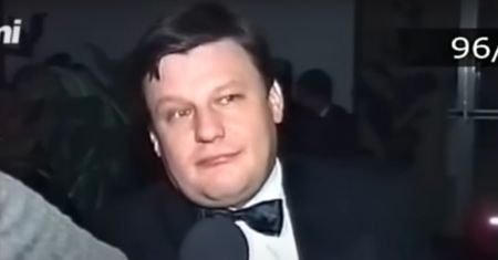 Pan Krzysztof, który życzył sobie w 1997 roku "dużo pieniędzy i dużo wódki", wyznał, że ŻAŁUJE tych słów. Tak dziś wygląda (WIDEO)