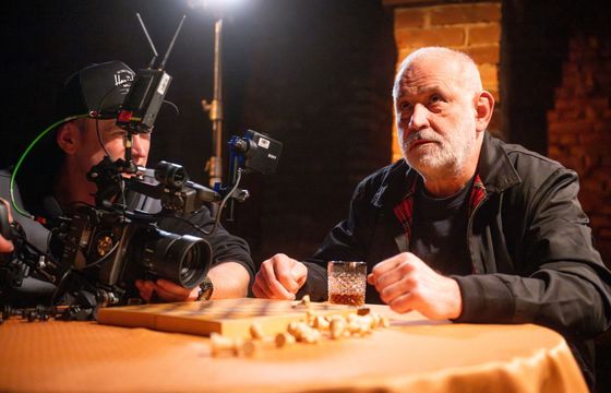 Krzysztof Stelmaszyk w serialu "Przepis na zbrodnię" Telewizji Puls