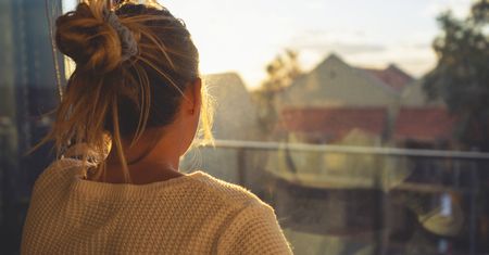 Egzorcysta, ksiądz, obojętność. Demony dziecięcej psychiatrii w Polsce