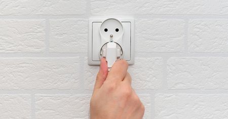 Jak obniżyć rachunki za prąd? Ekspertka ujawnia skuteczne metody