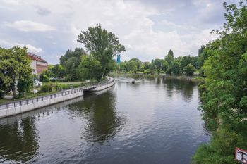 Bydgoszcz: W miejskich parkach mają być publiczne szalety