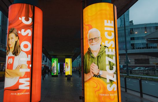 Nowa przestrzeń na kampanie społeczne w Warszawie. Rusza akcja „Filary Tolerancji”