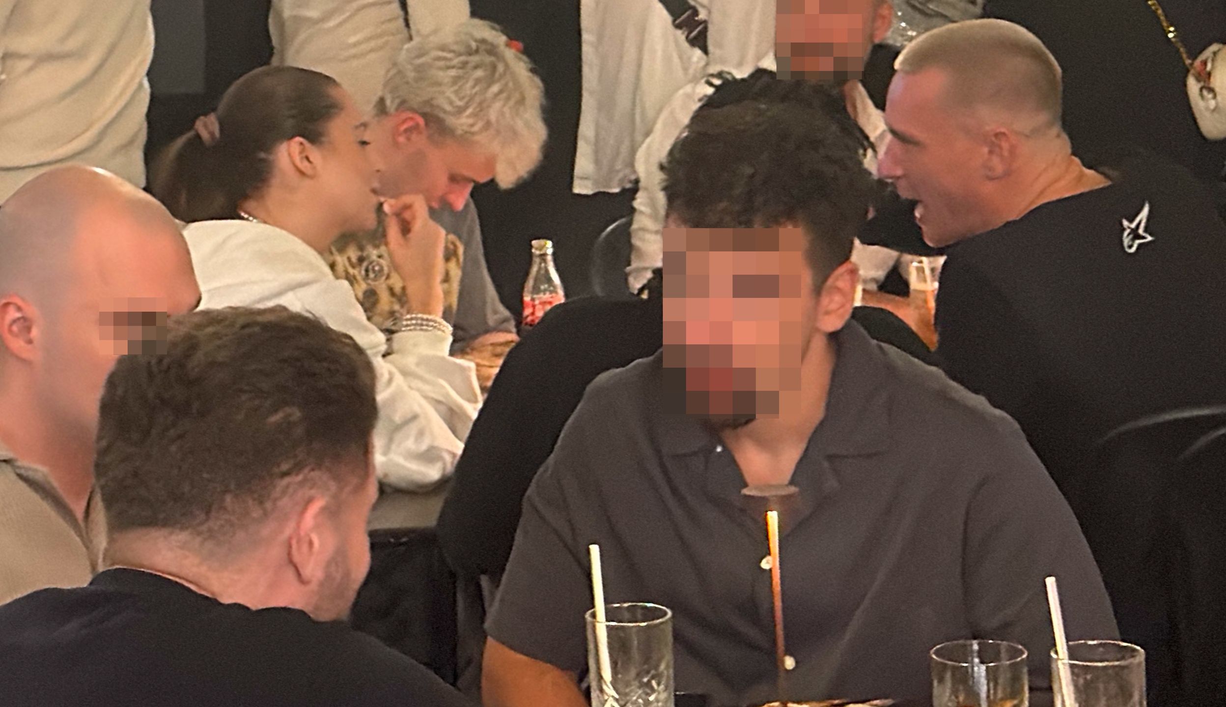 Bart Pniewski imprezuje z Nicol i jej chłopakiem do 2 w nocy
