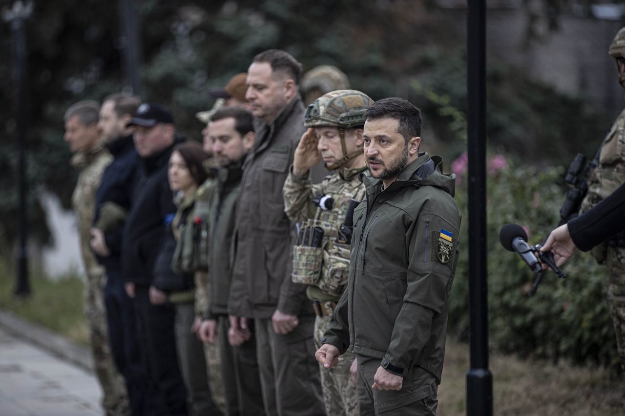 Trzęsienie ziemi w ukraińskiej armii. Zełenski zmienia dowódców