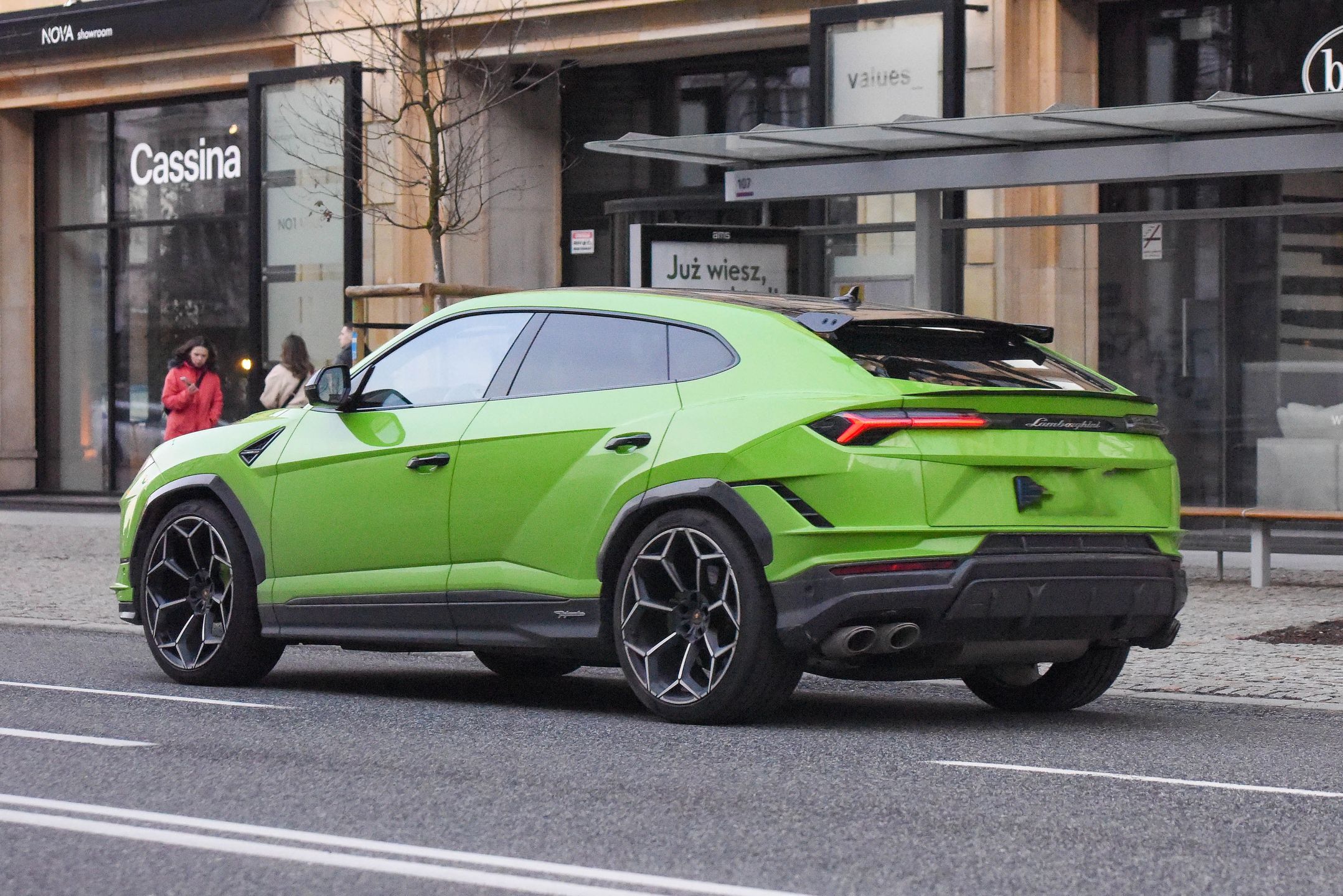 Kuba Wojewódzki łamie przepisy drogowe