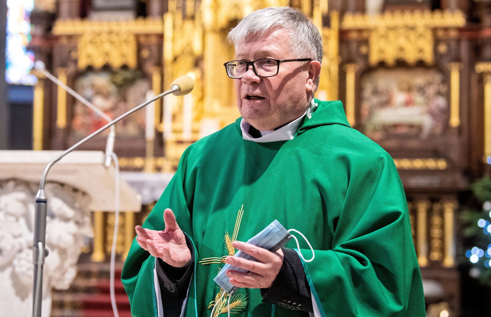 Ksiądz ostro o rządach PiS. "Upodlenie Kościoła przez obecną władzę"