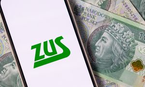 336 zł miesięcznie od ZUS bez kryterium dochodowego. Oto co trzeba zrobić