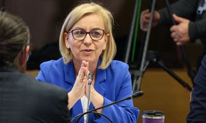 Wotum nieufności dla Pauliny Hennig-Kloski. Jest decyzja komisji