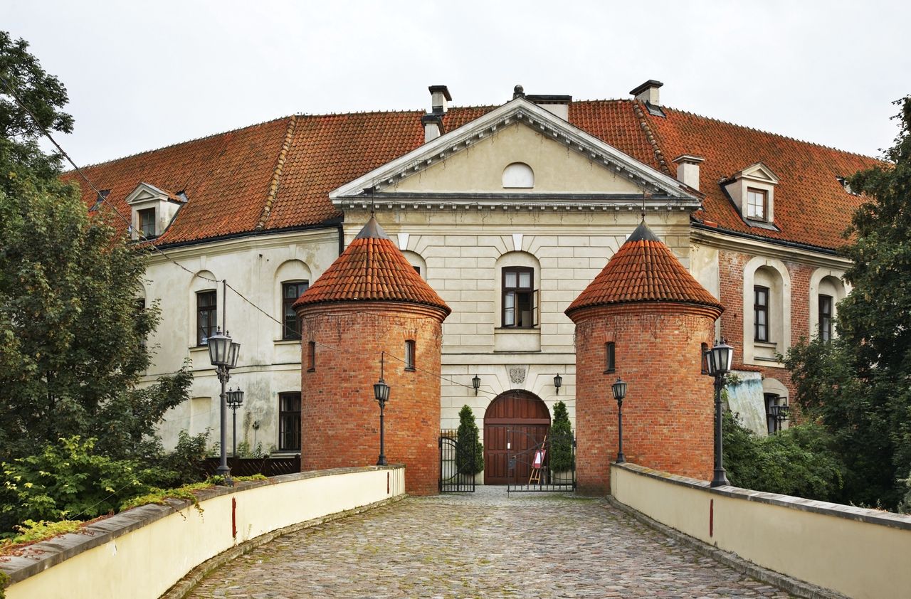 Pułtusk: Bajeczne miasto z piękną zielenią. Oto "Wenecja Mazowsza"