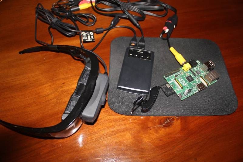 Okulary z Raspberry Pi, tłumaczące w czasie rzeczywistym 37 różnych języków [wideo] 2