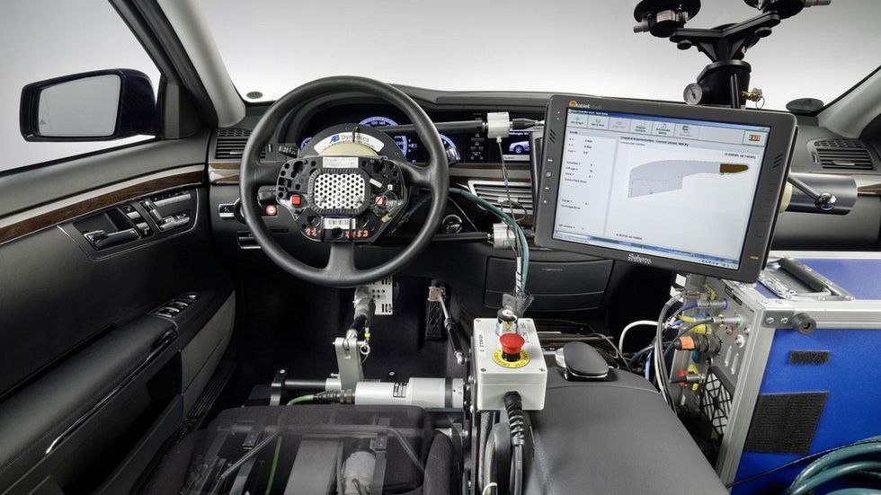 Samochód Google’a w ruchu miejskim. Jak maszyna zareaguje na rowerzystów? 1