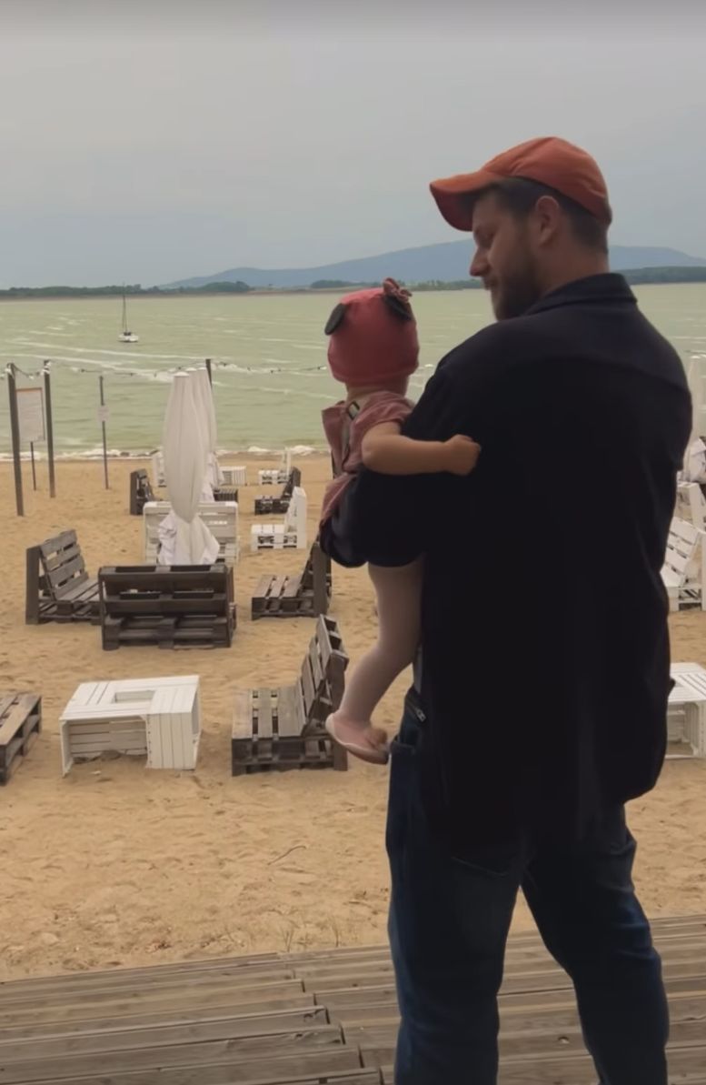 Antoni Królikowski z córką